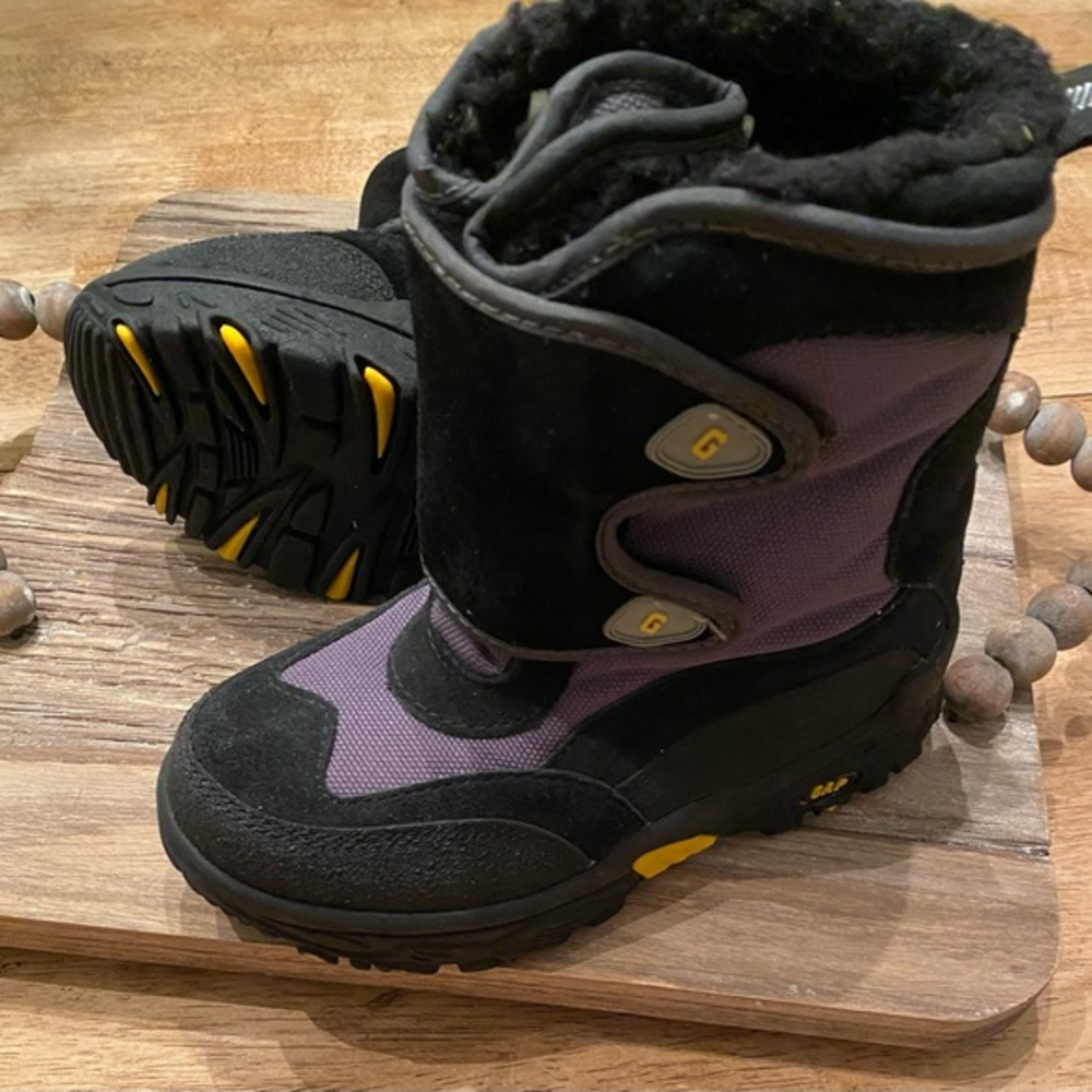 Vintage Gap Youth‎ Size 12 Thinsulate Black/Gray Snow Boots